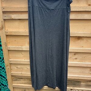 Chic Charcoal Maxi Skirt
